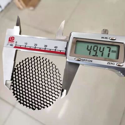 3.2mm Cell Size Honeycomb Grid Honeycomb Louver voor LED licht Anti Glare