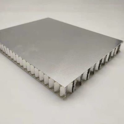 Klantgerichte de Muurcomités 15mm van de Aluminiumhoningraat voor Gordijngeveldecoratie