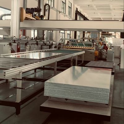 Productielijn met een capaciteit van 1000 stuks per dag