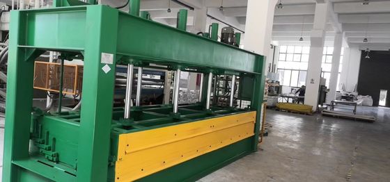 Olieverwarming Compound Hot Press Machine voor het maken van honingraat panel