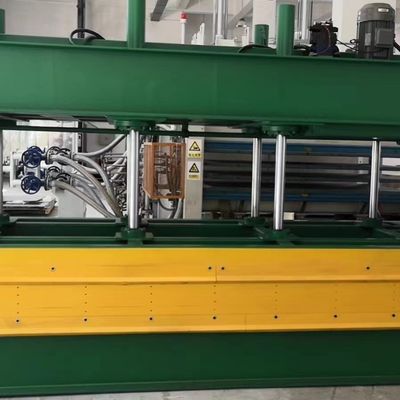 Aluminium honingraat paneel Hot Press Machine met aanpasbare olie temperatuur te koop
