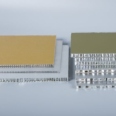 PE- en PVDF-coatingconstructie 1 2 Aluminium honingraatpanelen