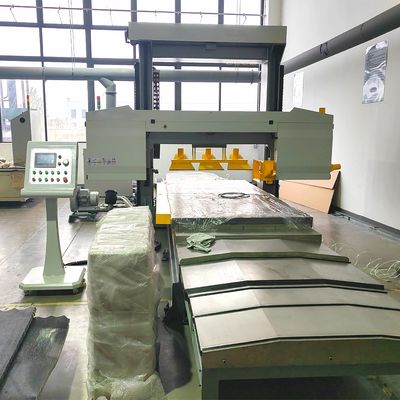 3200*1350 Nomex snijmachine met vacuümsysteem voor het snijden