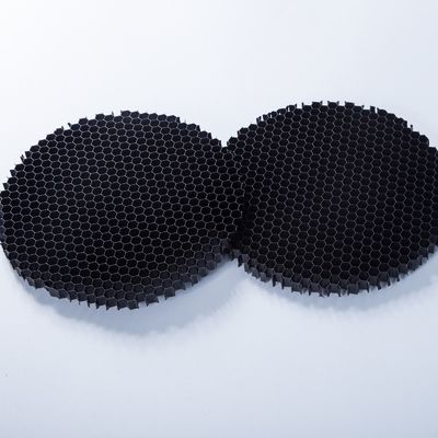 Anti-reflecterende zwarte aluminium honingraatlamel Lichtgewicht Duurzaam 3003 Materiaal Voor Optimale Prestaties