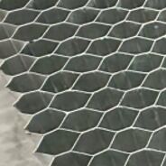Gegaste aluminium honingraatkern voor vloeren van hogesnelheidstreinstellen