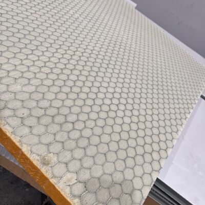 Aluminium honingraatkern gevuld met PU-schuim voor thermische isolatie